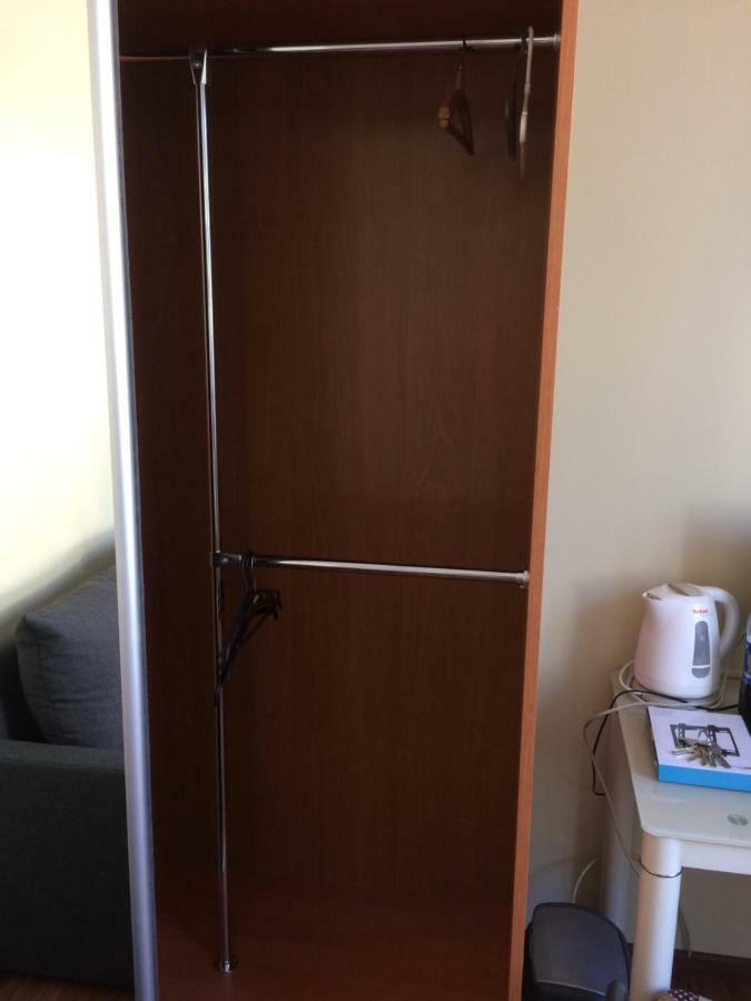 Room In The Guest House 敖德萨 外观 照片